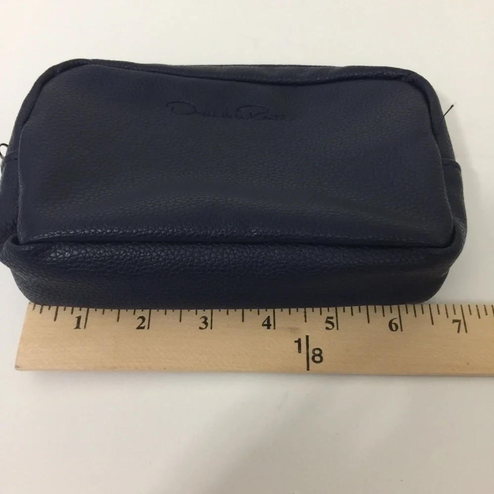Oscar de la Renta Travel Pouch